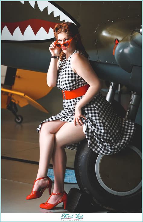 girlie pinups